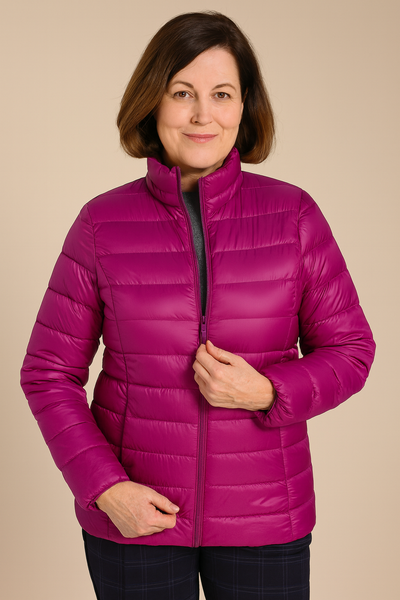 Aurora™ - Ny Ultralett Jakke med Hvite Andefjær